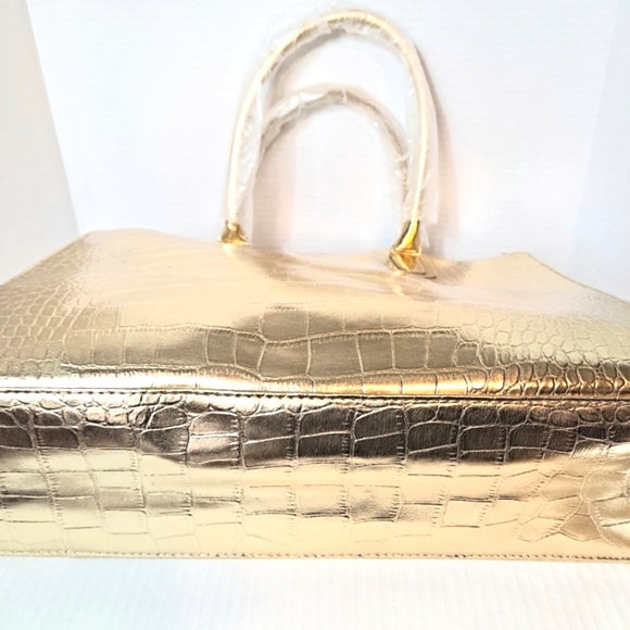 Gold Tote with Zipper Large - Picture 3 of 7